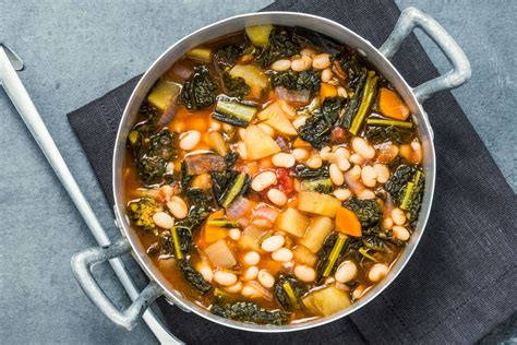 ribollita-tuscan-winter-soup-recipe-the-spruce-eats image