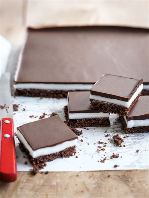 choc-peppermint-slice-donna-hay image