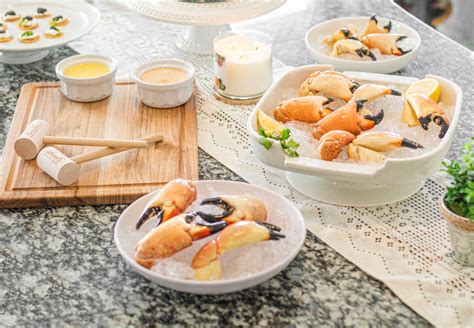 bon-appetit-how-to-eat-stone-crab-in-7-easy-steps image