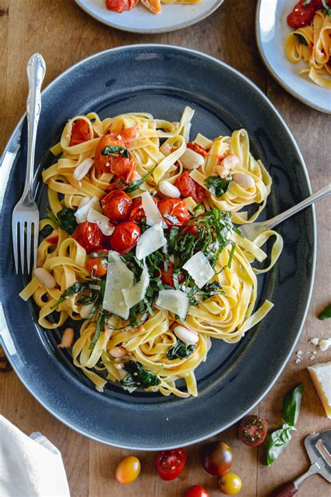 tuscan-white-bean-pasta-with-white-wine-tomato-sauce image