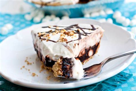 rocky-road-pie-food-folks-and-fun image