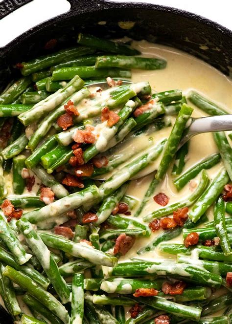 green-beans-in-creamy-parmesan-sauce-with-bacon image