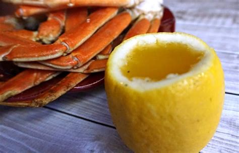 garlic-lemon-butter-for-dipping-crab-how-to-make image