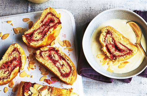 how-to-make-a-jam-roly-poly-tesco-real-food image