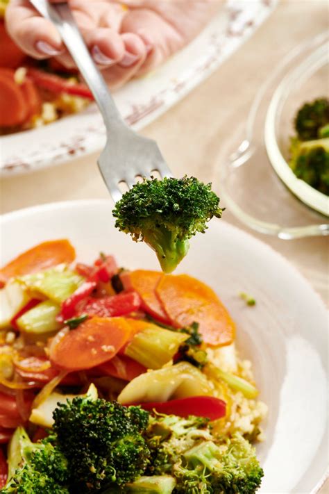 simple-stir-fried-broccoli-recipe-the-mom-100 image