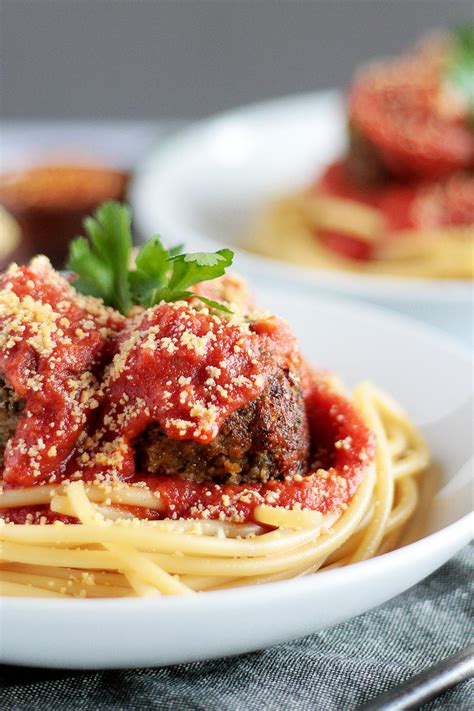 vegan-italian-meatballs-pasta-based-vegan image