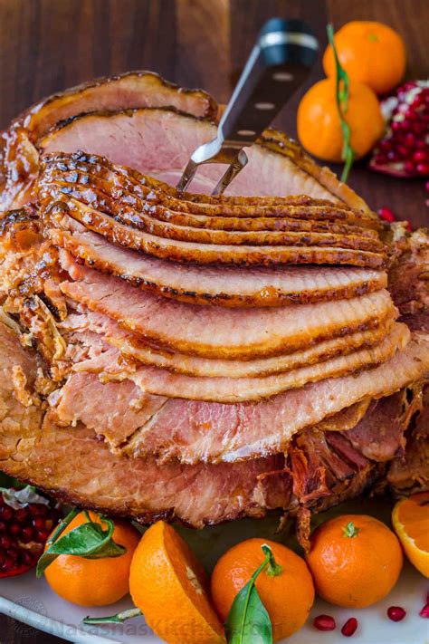 baked-ham-with-the-best-glaze-video image