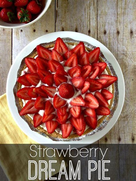 strawberry-dream-pie-recipe-only-6-ingredients-its image