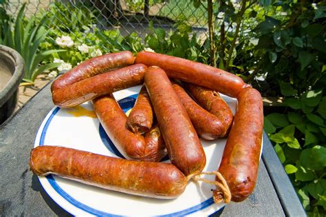 homemade-smoked-hot-links-recipe-the-meatwave image