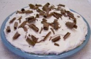 chocolate-pudding-pie-recipe-old-fashioned image