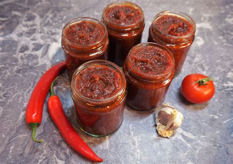 smoky-tomato-chilli-chutney-dont-just-save-it-for-cheese image