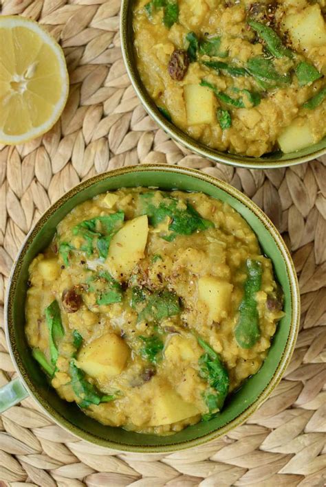 potato-and-lentil-dahl-with-spinach-vegan-on-board image