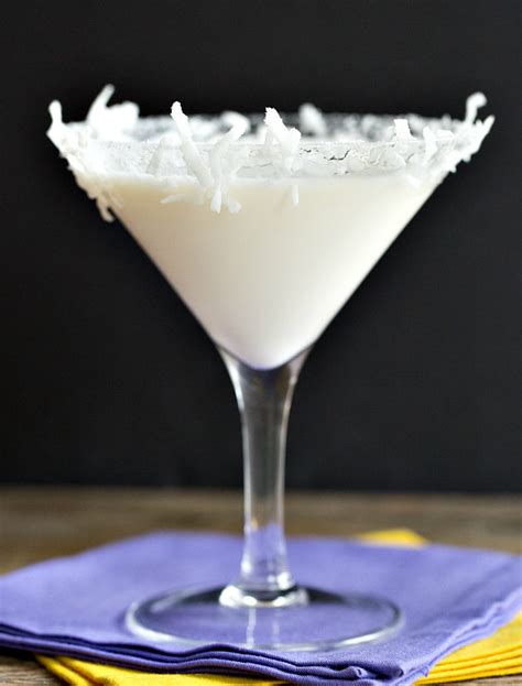 coconut-cream-pie-martini-the-drink-kings image