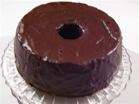 old-fashioned-chocolate-pound-cake image