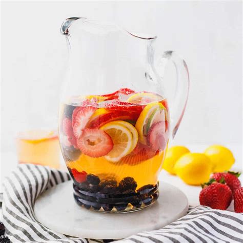 summer-white-wine-berry-sangria-recipe-cooking-lsl image