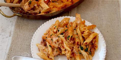 baked-penne-with-prosciutto-and-fontina-oregonian image