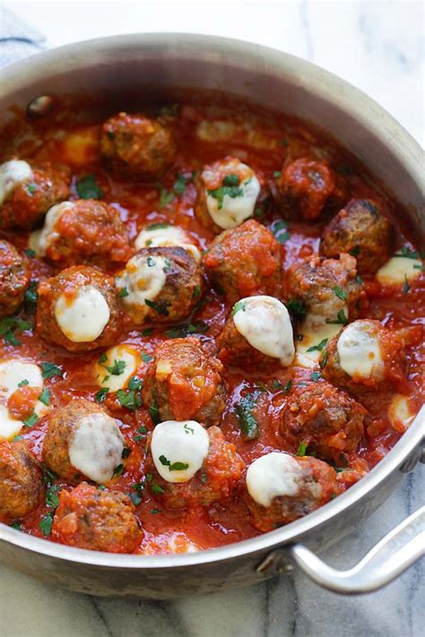 casserole-with-beef-meatballs-extra-cheesy-rasa image