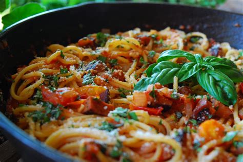 zucchini-pasta-longbourn-farm image