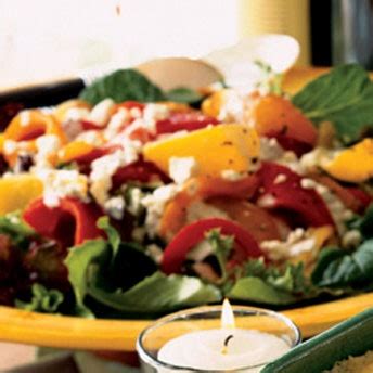 mesclun-salad-with-oven-roasted-peppers image