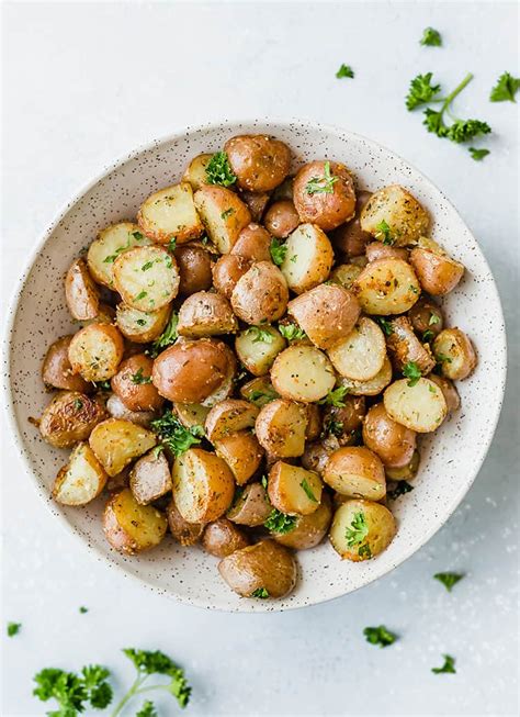 roasted-red-potatoes-with-garlic-and-herbs-brown-eyed image