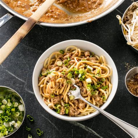 spicy-sichuan-style-noodles-cooks-illustrated image