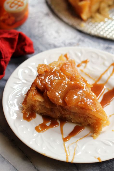 caramel-apple-upside-down-cake-joanne-eats-well image
