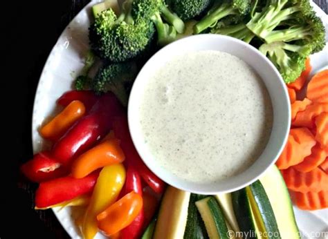 easy-veggie-dip-with-cottage-cheese-low-carb-high image