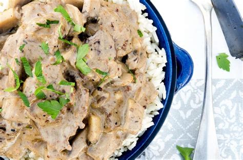 saucy-beef-stroganoff-recipe-id-rather-be-a-chef image