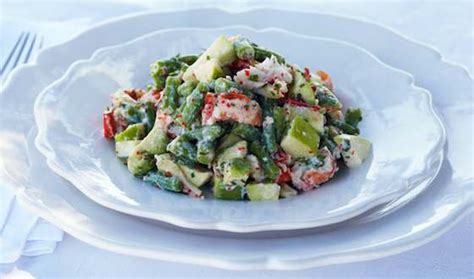 lobster-salad-with-green-beans-apple-and-avocado image