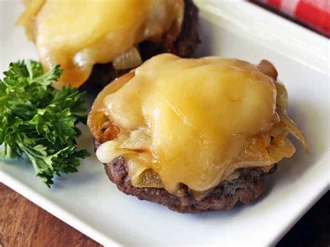 juicy-broiled-hamburgers-healthy-recipes-blog image