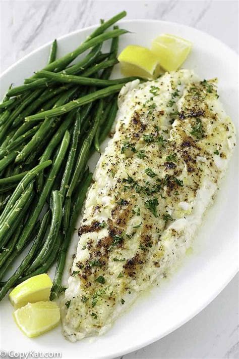 lubys-cafeteria-baked-white-fish-copykat image