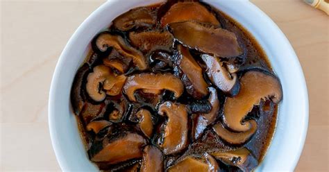 10-best-chinese-dried-black-mushrooms image