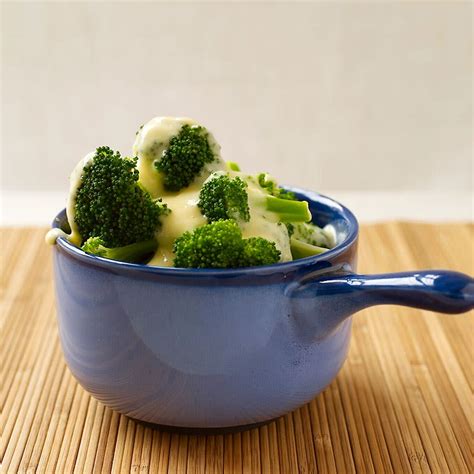 broccoli-with-cheese-sauce-recipes-ww-usa-weight image