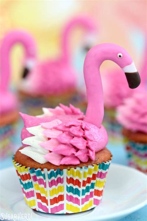 flamingo-cupcakes-sugarhero image