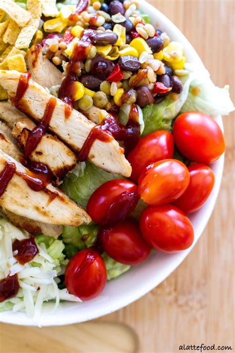 barbecue-chicken-salad-a-latte-food image