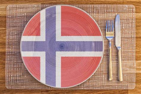 norwegian-food-15-traditional-dishes-to-eat-in-norway image