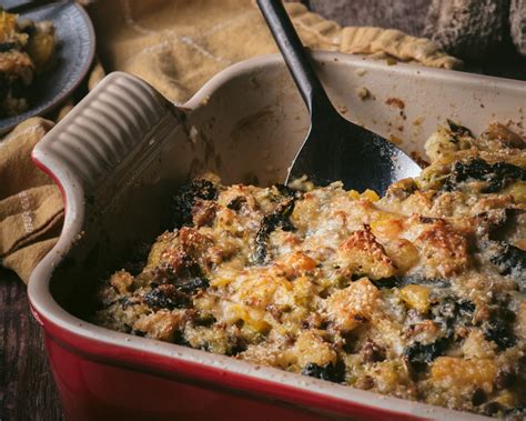 sausage-and-kale-stuffing-cooking-with-wine-blog image