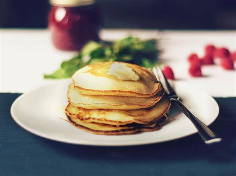 fluffy-buttermilk-pancakes-kitchen-stories image