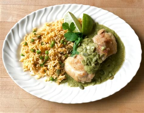 chicken-in-green-tomatillo-and-pumpkin-seed-sauce image