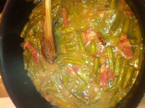 cajun-smothered-green-beans-recipe-recipezazzcom image