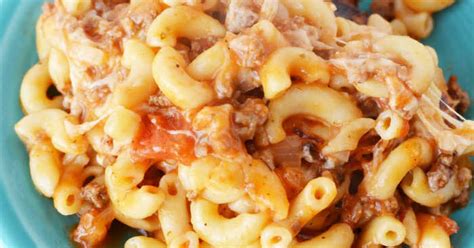 10-best-sausage-macaroni-and-cheese-casserole image