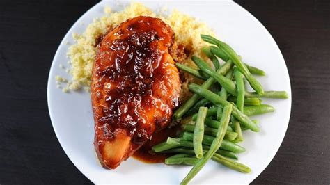slow-cooker-apricot-glazed-chicken image