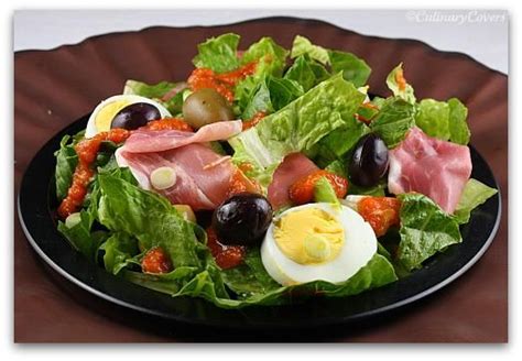 tossed-salad-with-ham-and-tomato-vinaigrette image