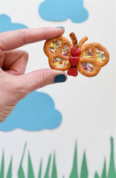 pretzel-butterflies-fork-and-beans image