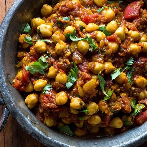 chhole-chickpea-curry-eatingwell image