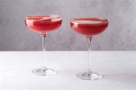 25-best-wine-cocktails-the-spruce-eats image