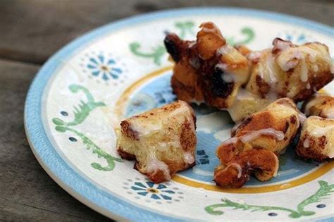 cheater-skillet-monkey-bread-the-kitchen-magpie image