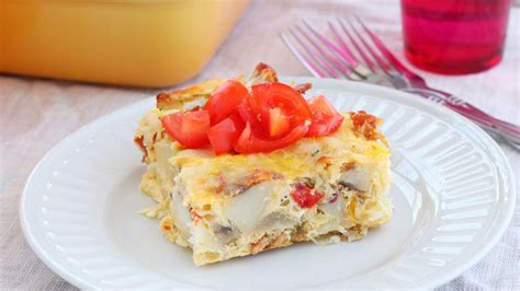 cheesy-potato-egg-bake-recipe-pillsburycom image