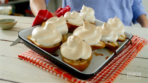 make-these-amazing-meringue-pears-for-dessert image