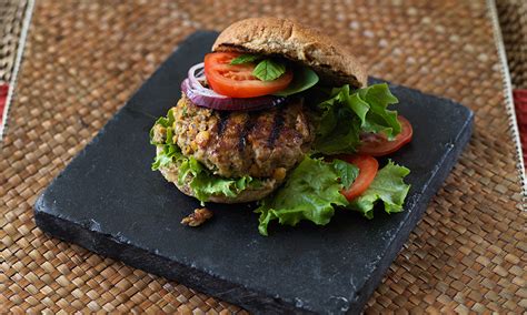 moroccan-lamb-and-chickpea-burgers-diabetes-uk image